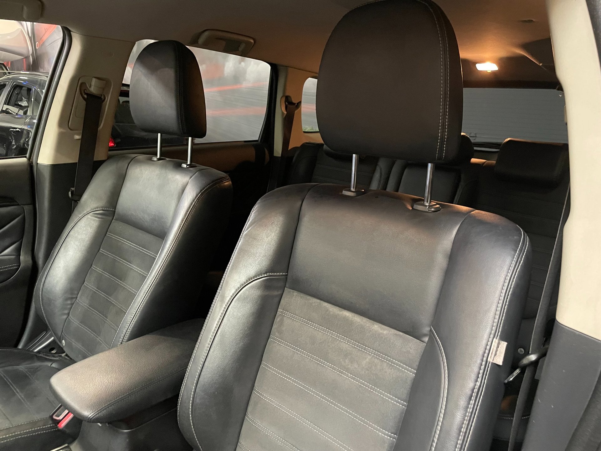 Foto van Mitsubishi Mitsubishi Outlander