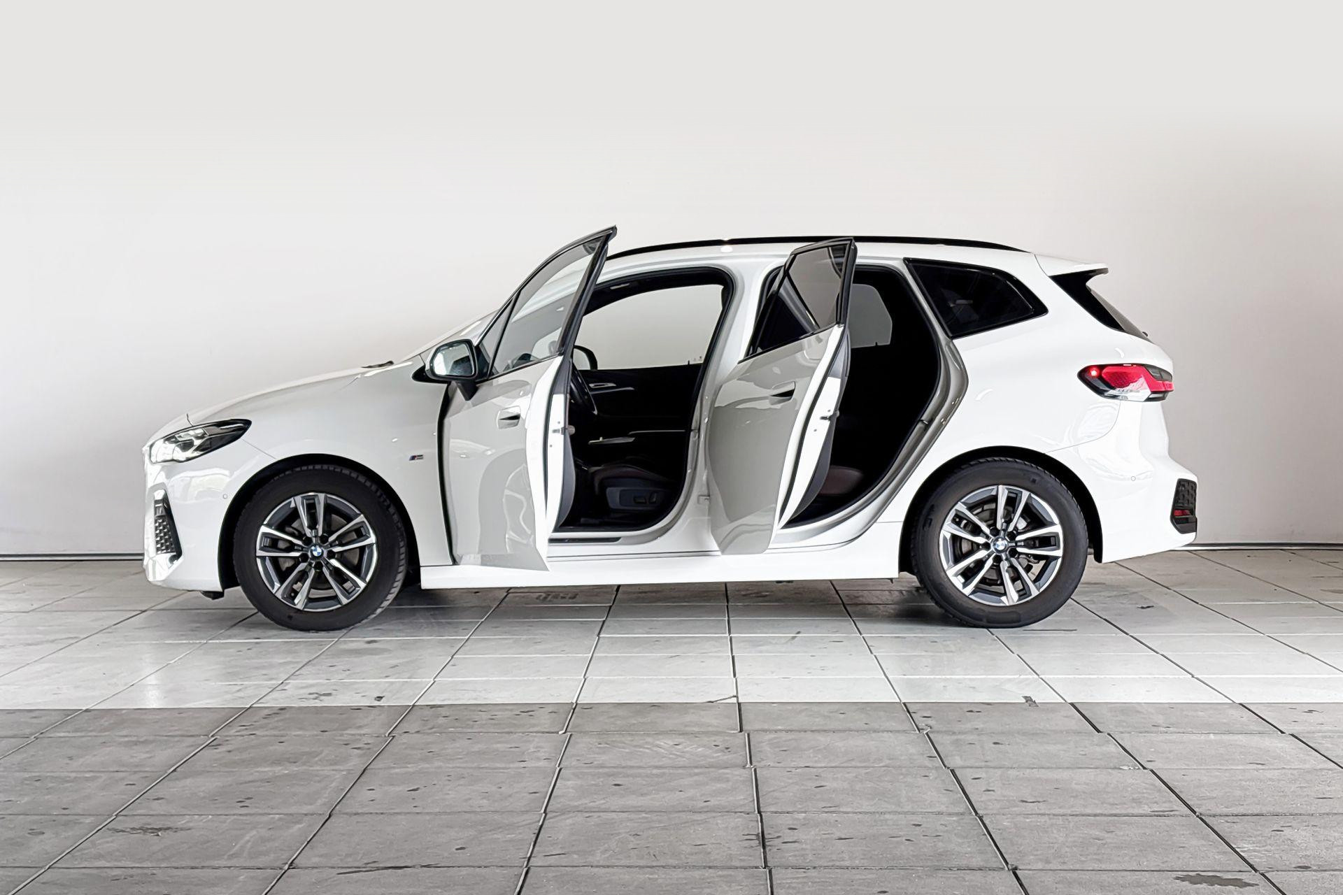 Foto van BMW 218i Active Tourer