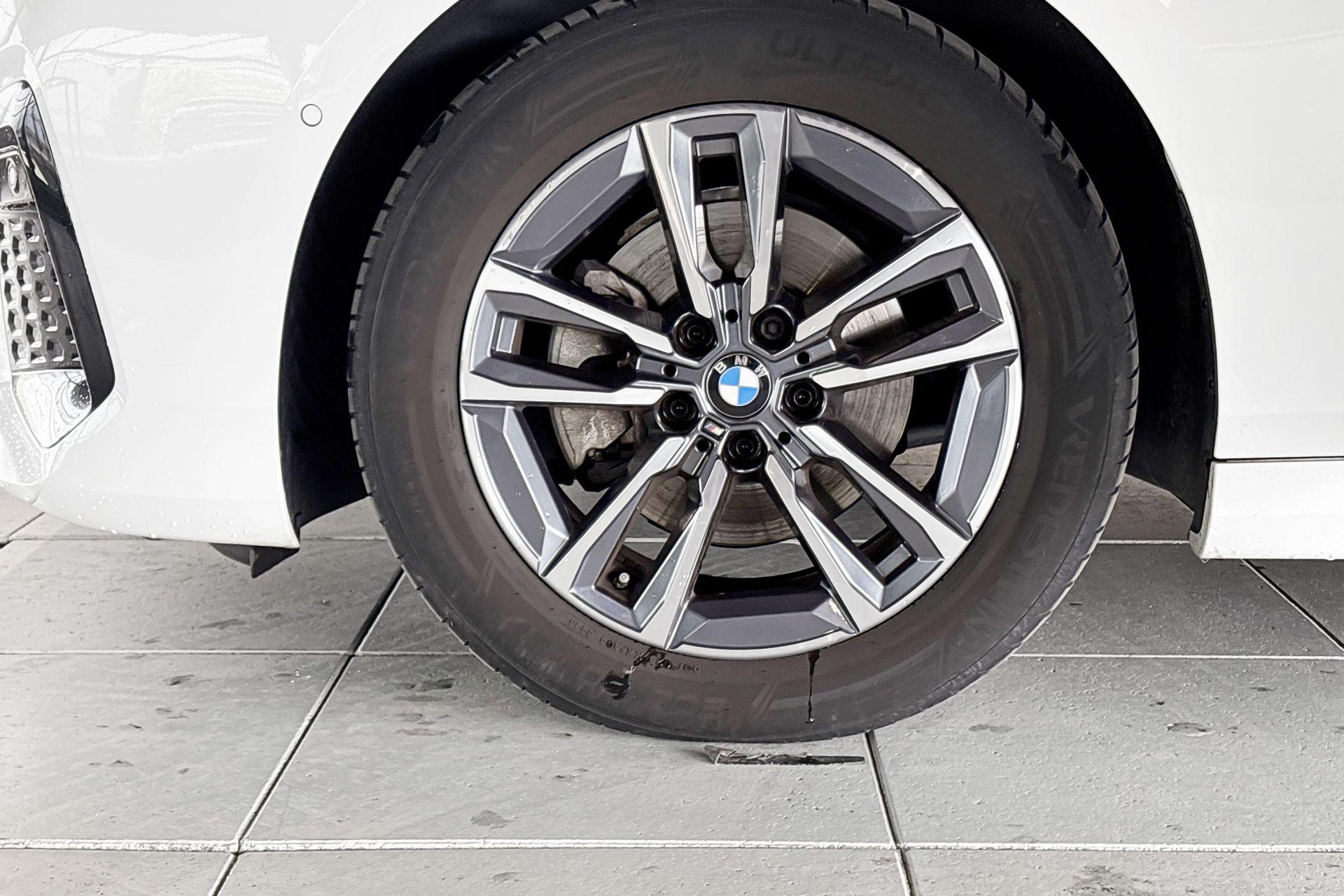 Foto van BMW 218i Active Tourer