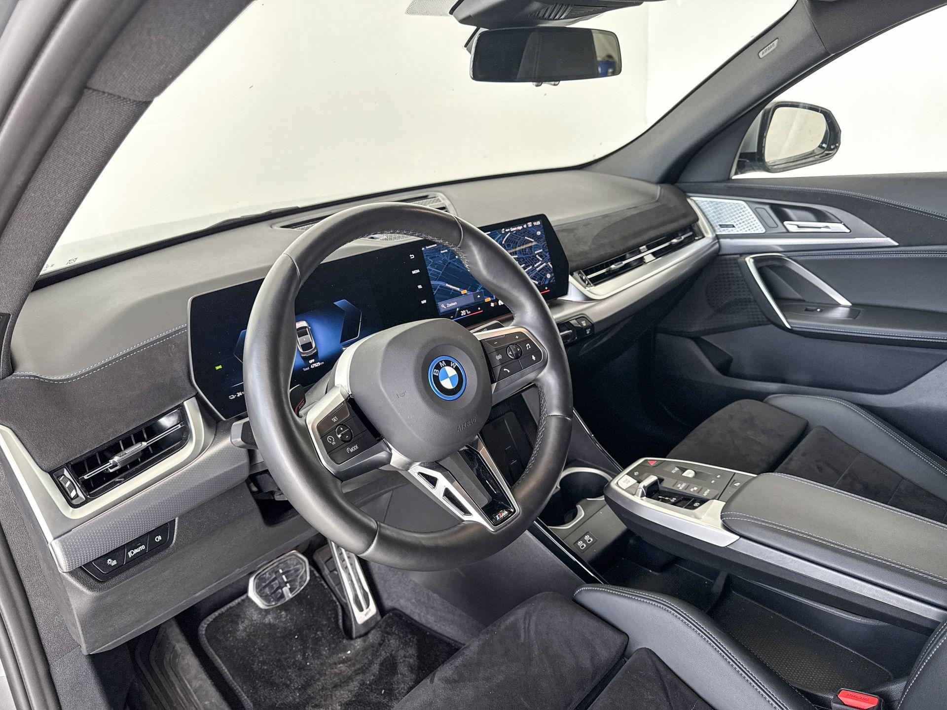 Foto van BMW Ix2 Edrive20