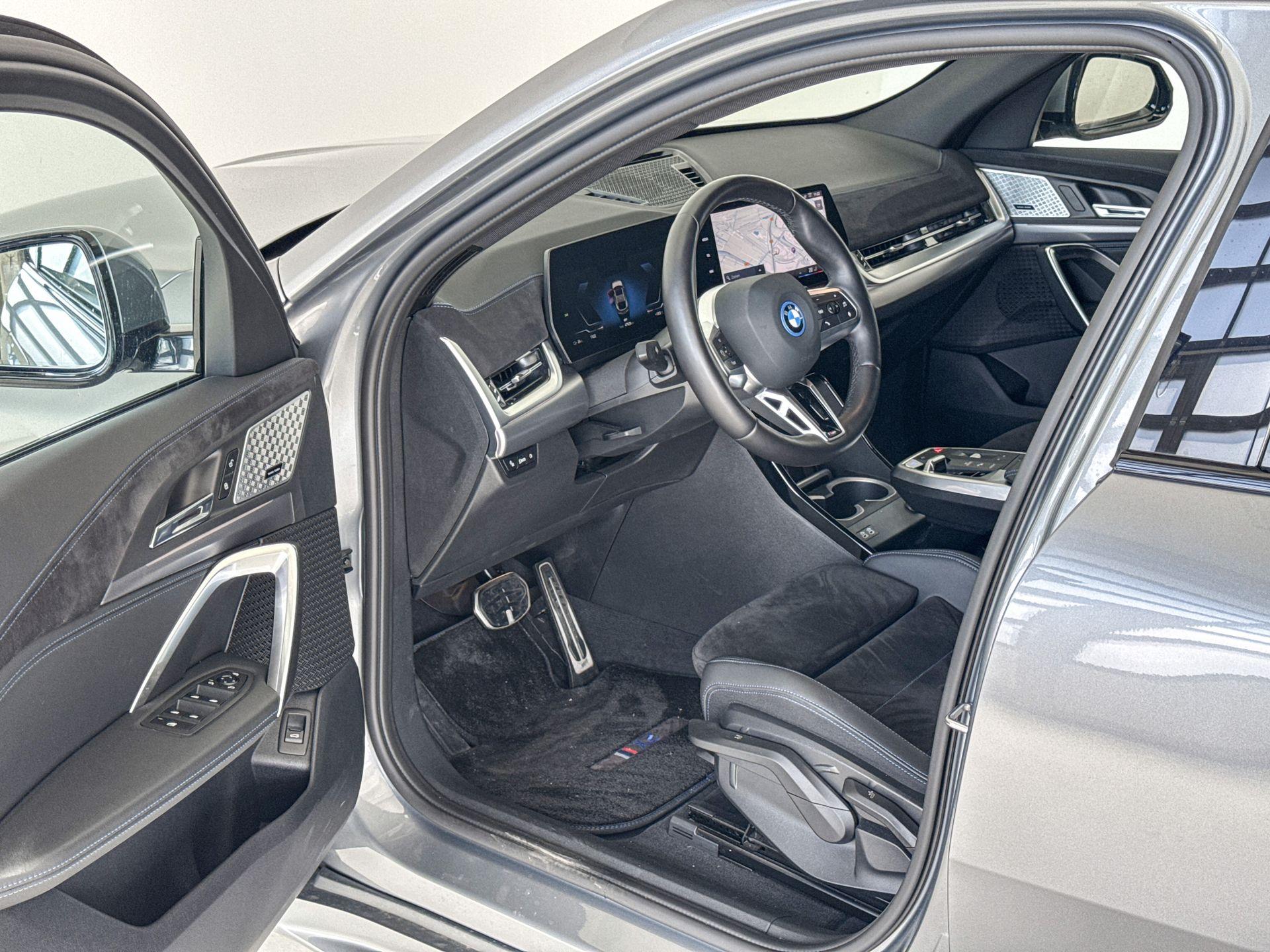 Foto van BMW Ix2 Edrive20