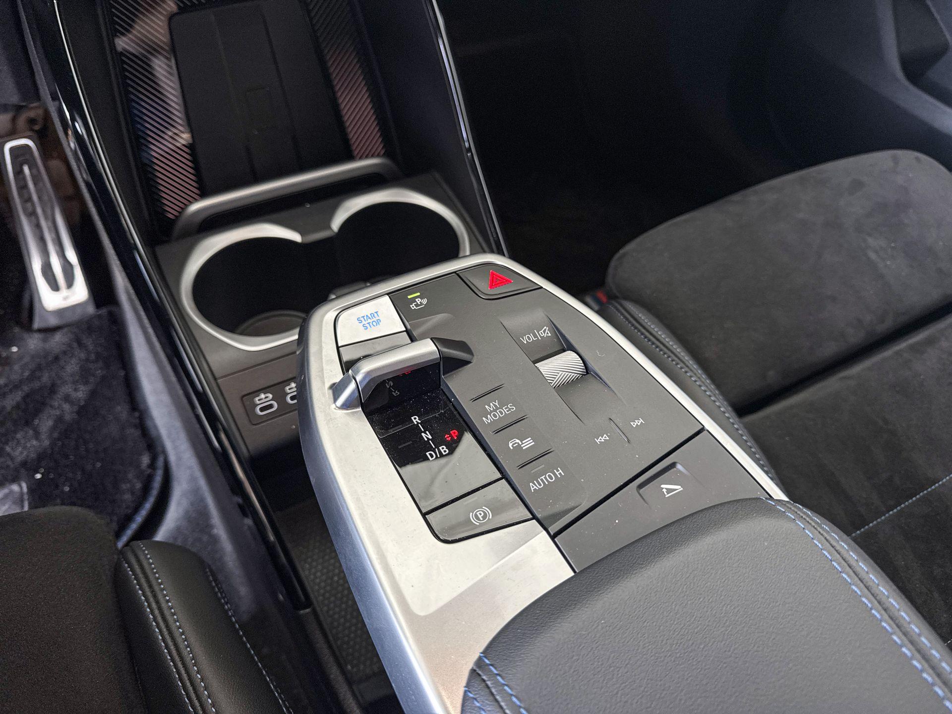 Foto van BMW Ix2 Edrive20