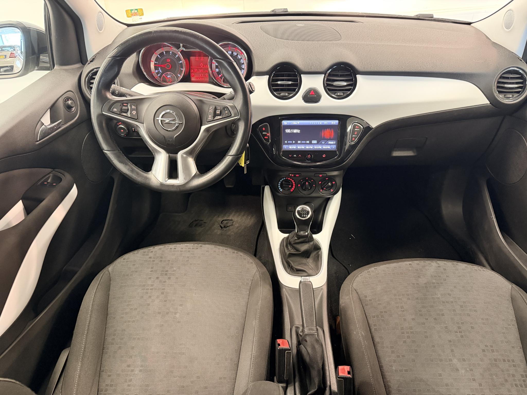 Foto van Opel Adam