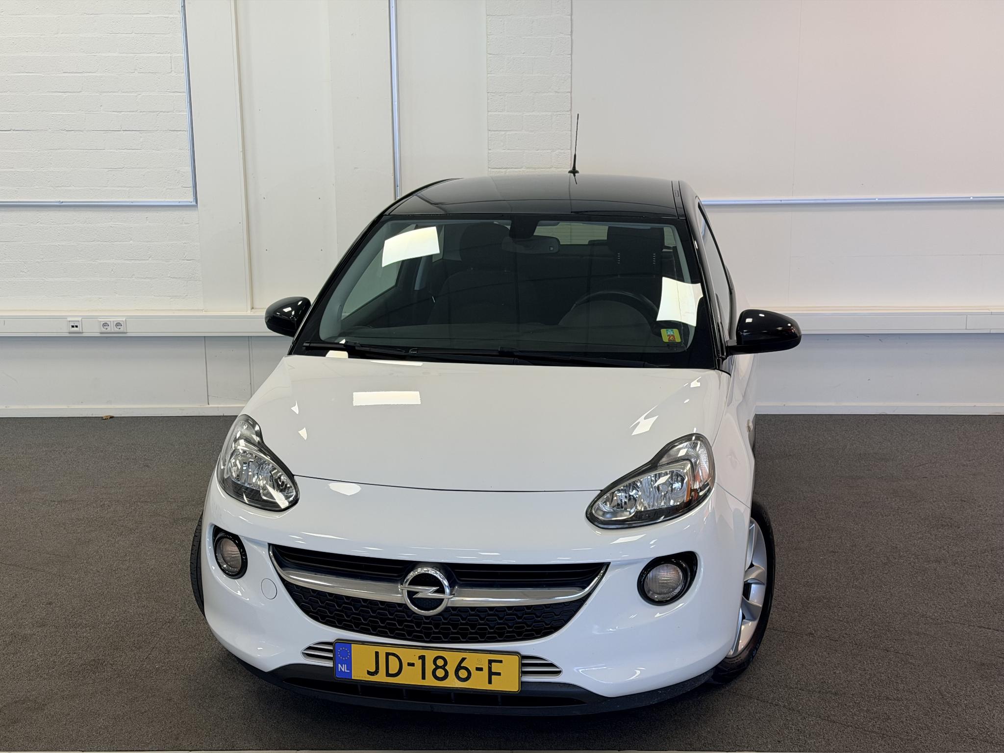 Foto van Opel Adam