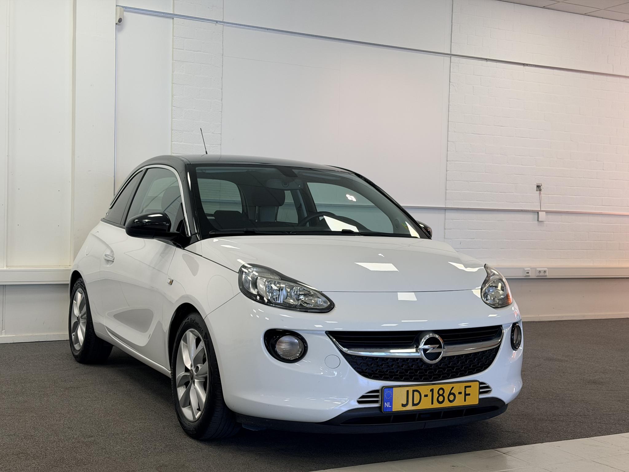 Foto van Opel Adam