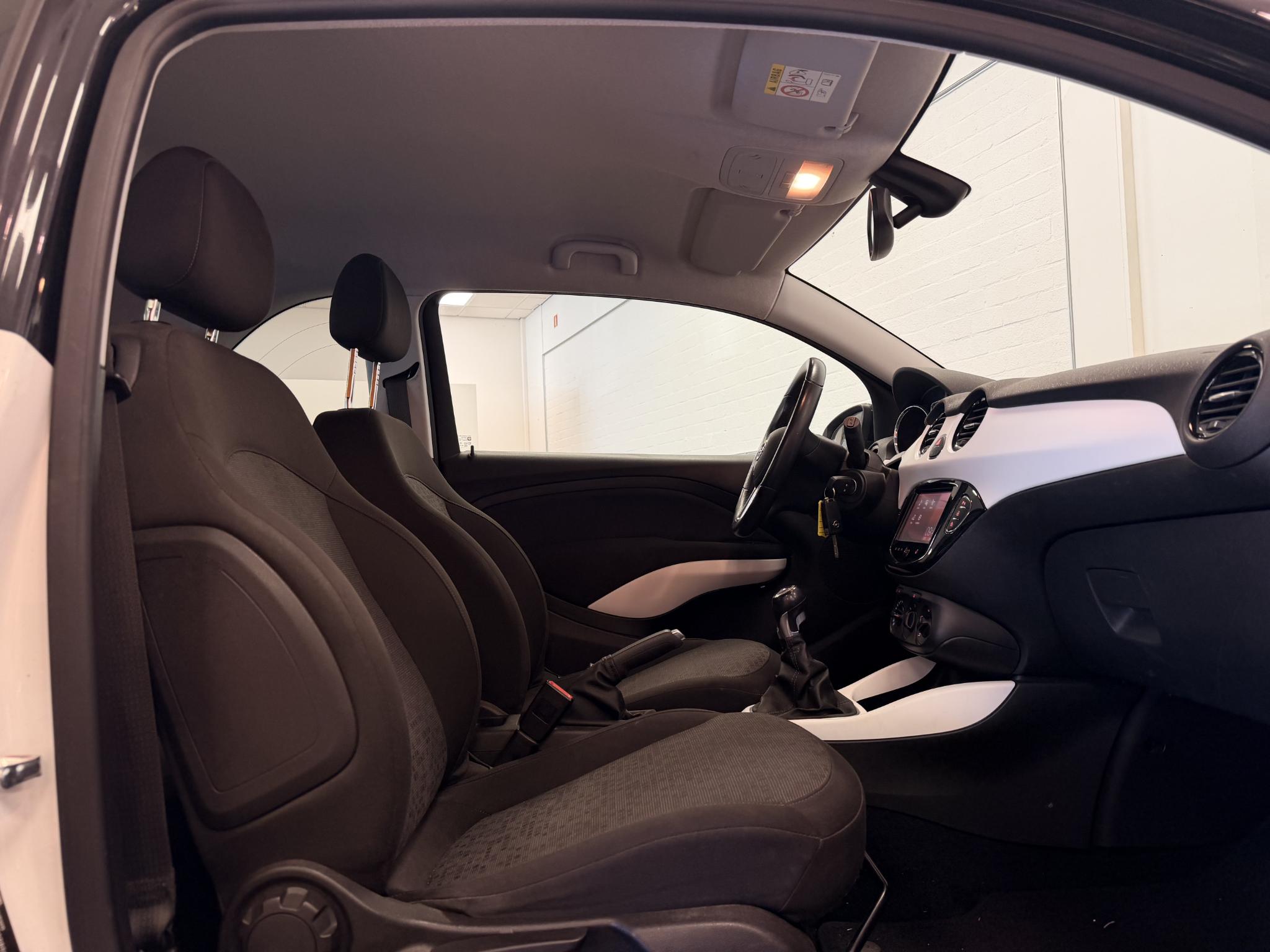 Foto van Opel Adam