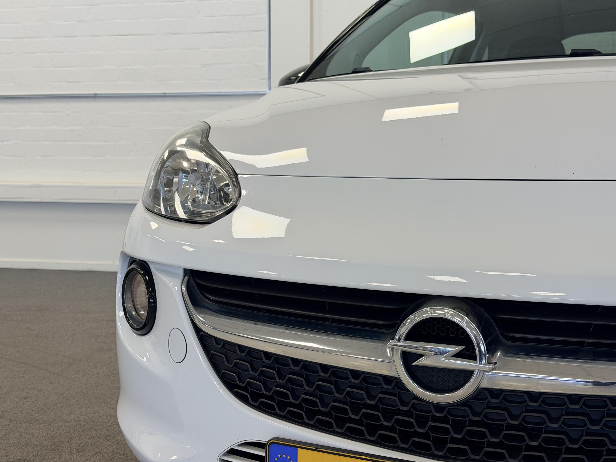 Foto van Opel Adam