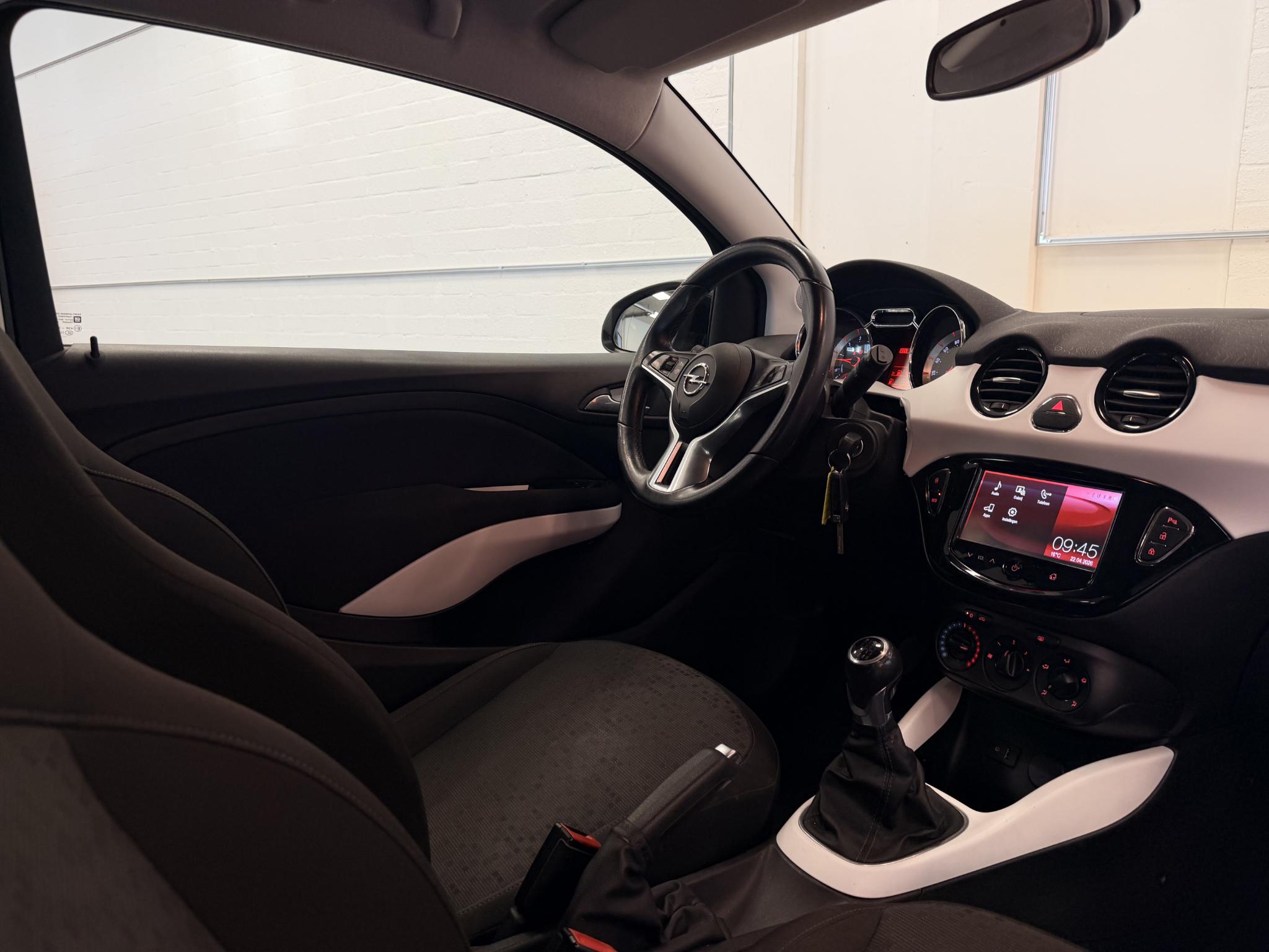 Foto van Opel Adam