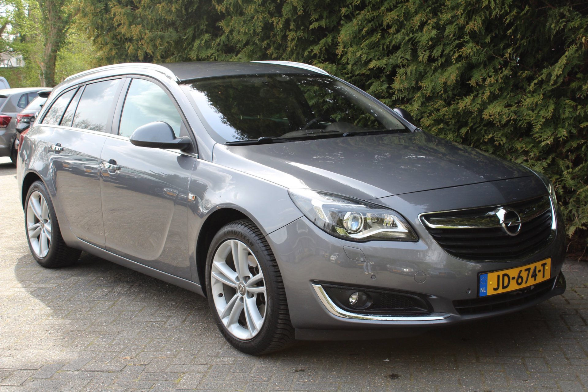 Foto van Opel Insignia Sports Tourer SW