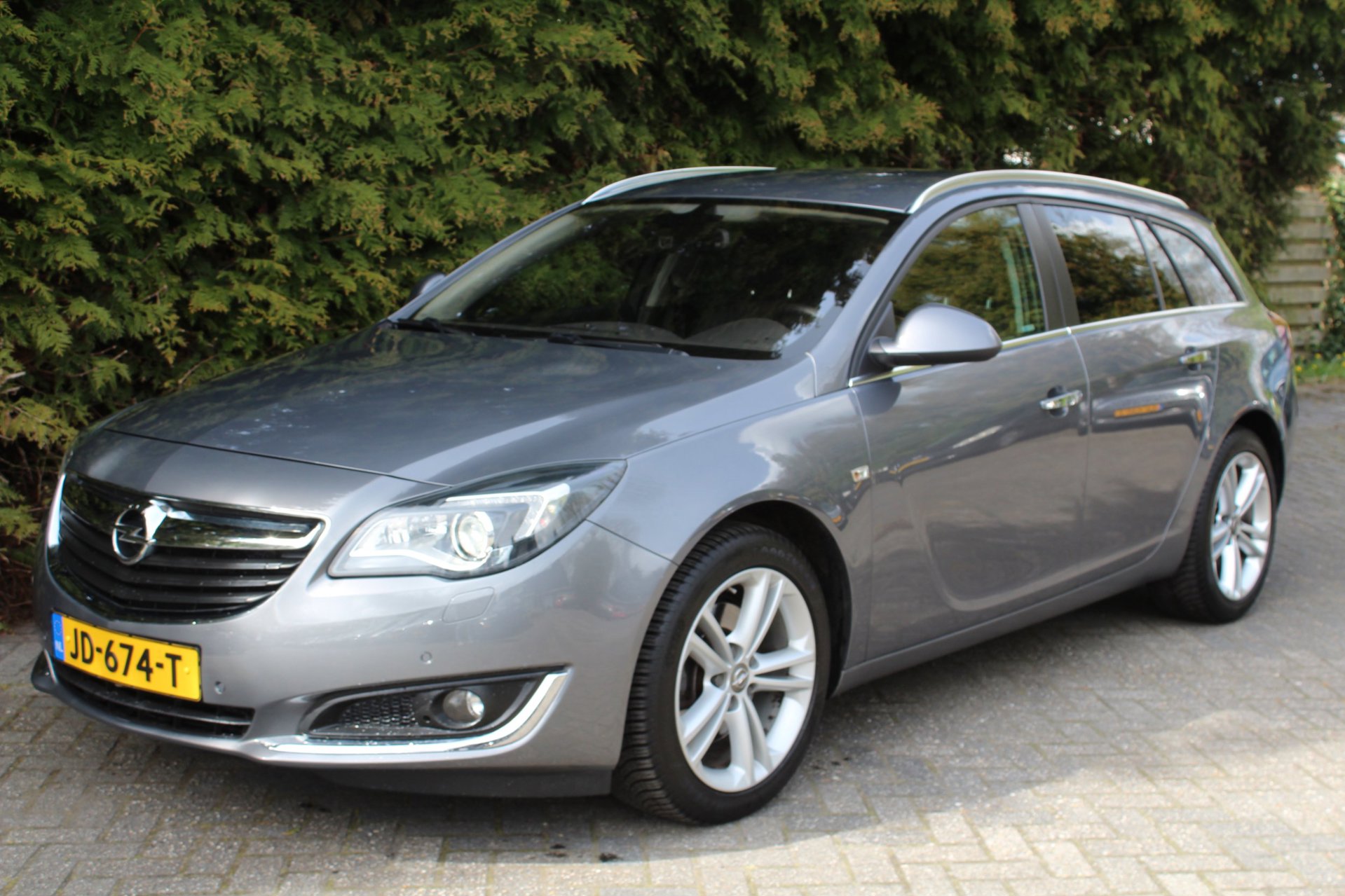 Foto van Opel Insignia Sports Tourer SW