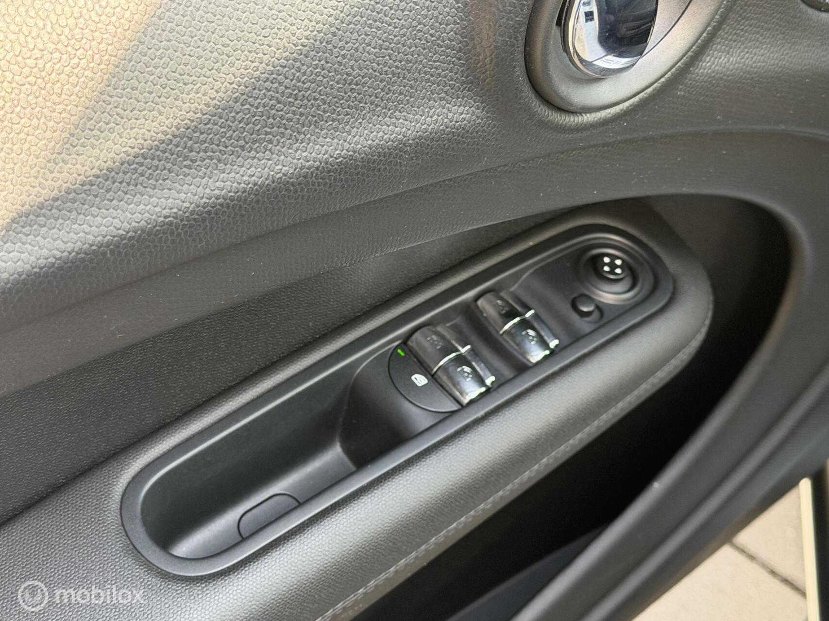Foto van Mini Cooper All4