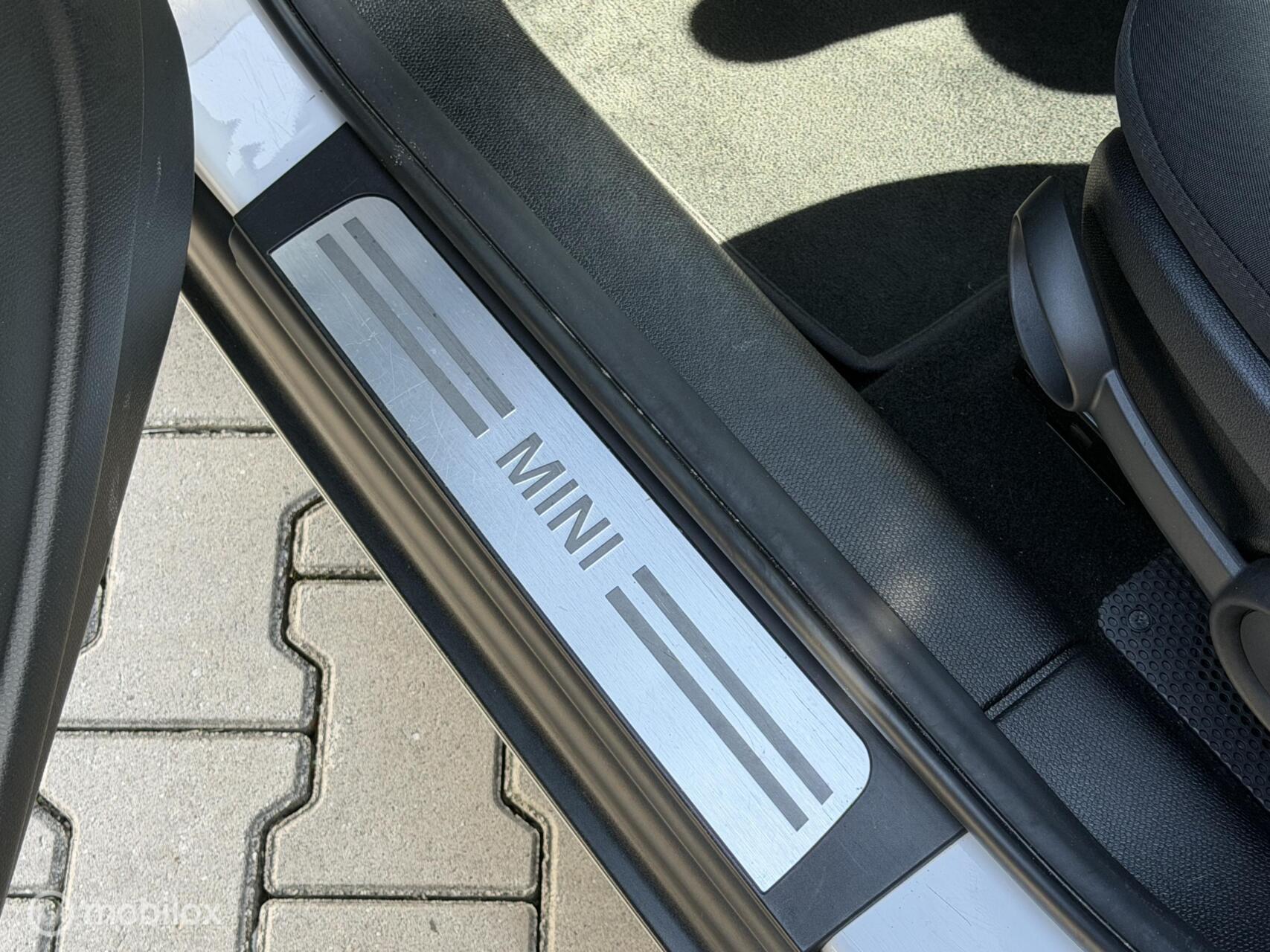 Foto van Mini Cooper All4