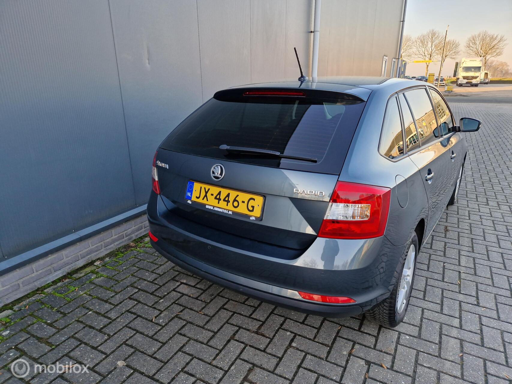 Foto van Skoda Rapid