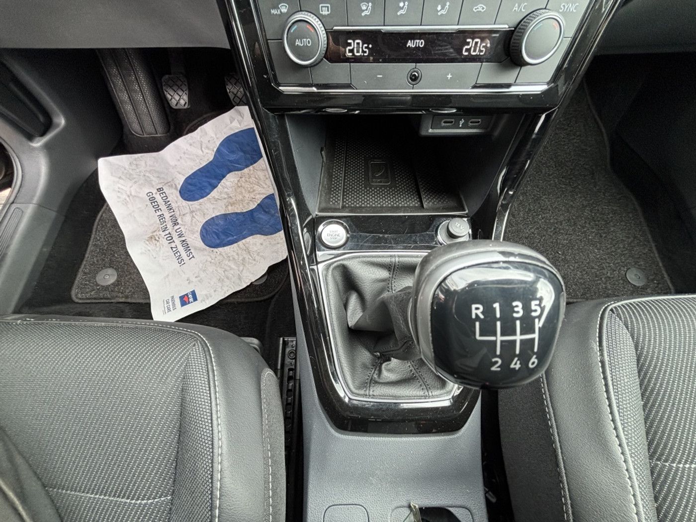 Foto van Volkswagen T-cross