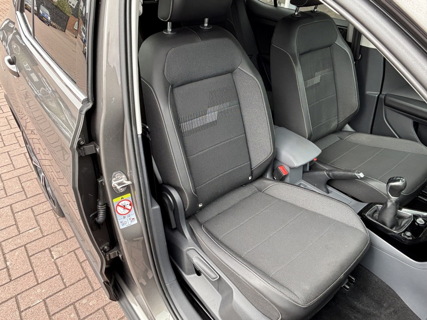 Foto van Volkswagen T-cross