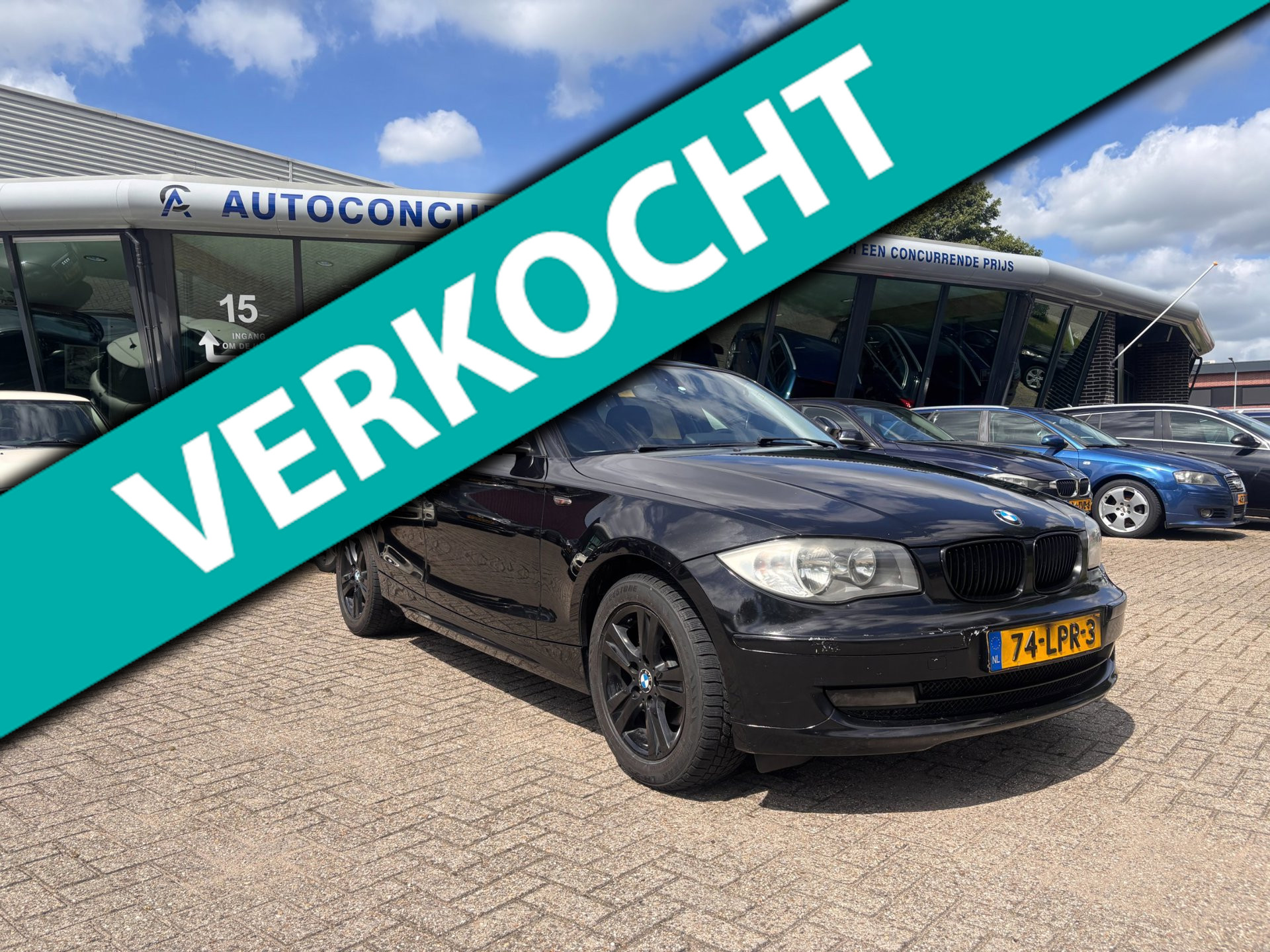 BMW 1er Reihe 116i Business Line, Airco, Nieuwe APK, Navi, Inruil mogelijk. 2010 - voorkant