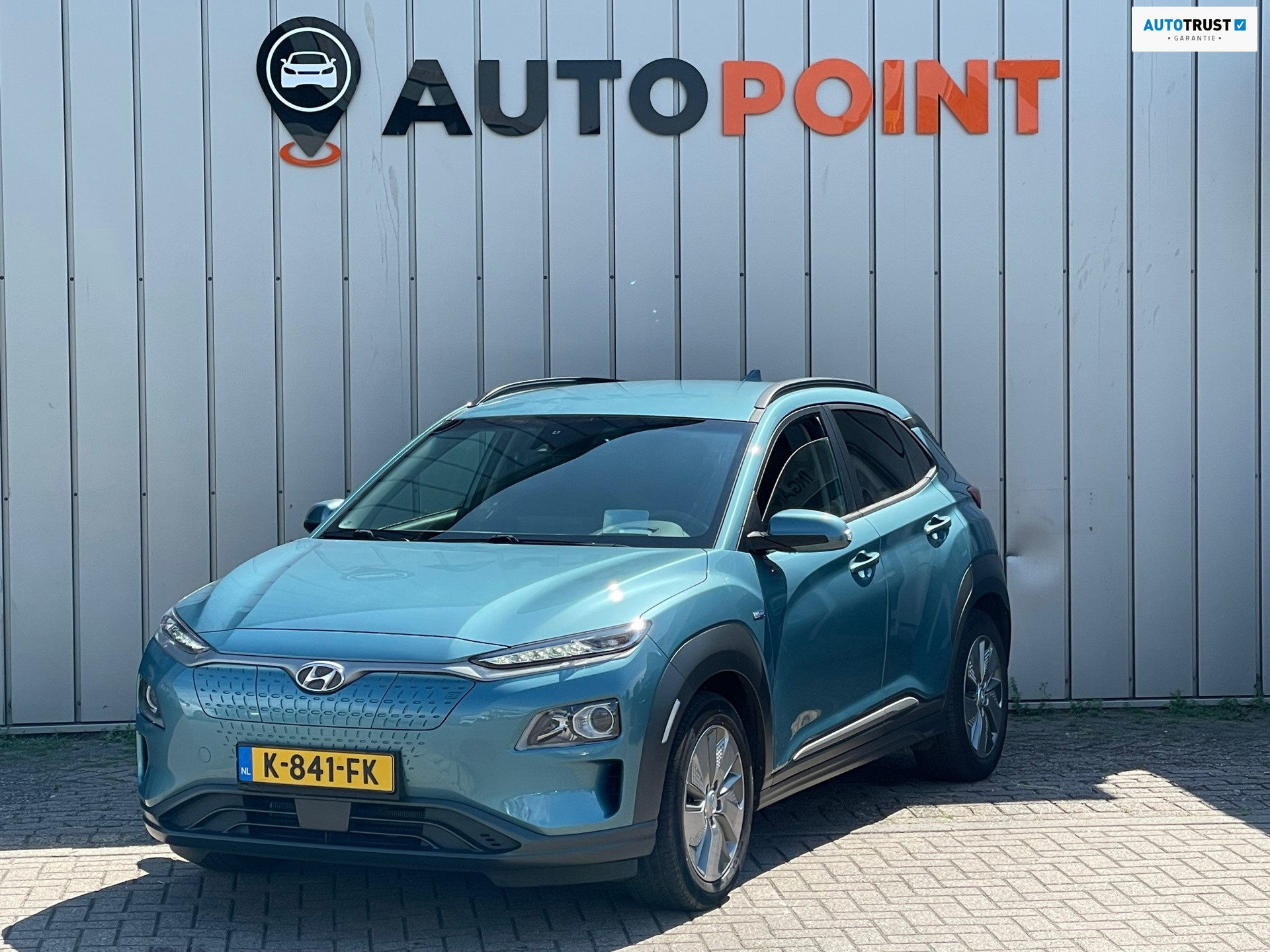 Hyundai Kona EV Fashion 64 kWh SOH 100% WARMTEPOMP DEALER OND HEAD-UP 2020 - voorkant