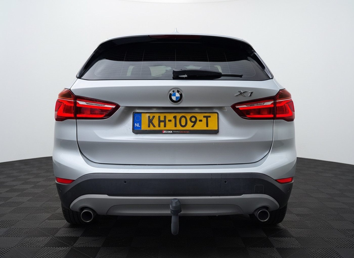 Foto van BMW X1 Xdrive20i