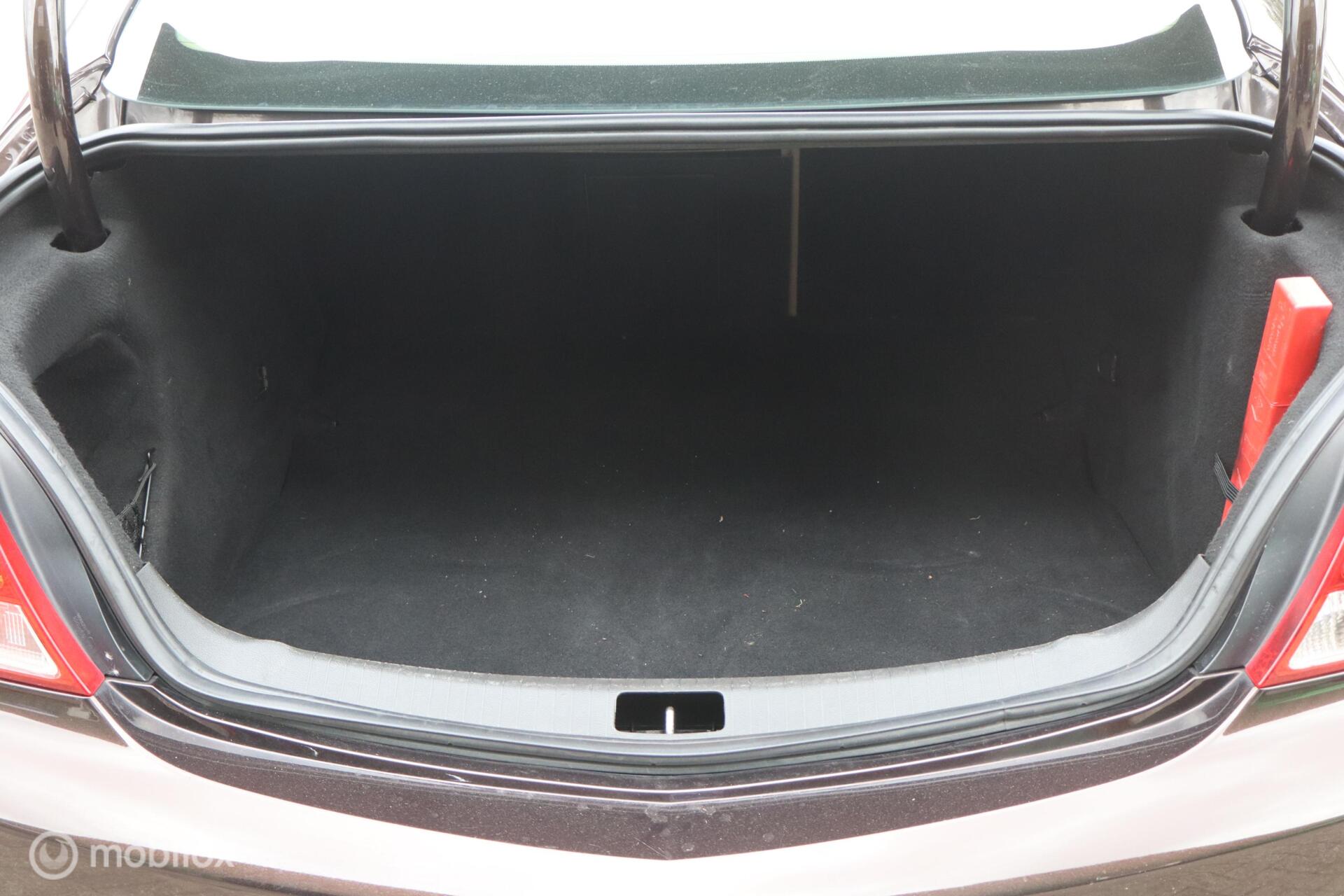 Foto van Opel Insignia Limousine NB