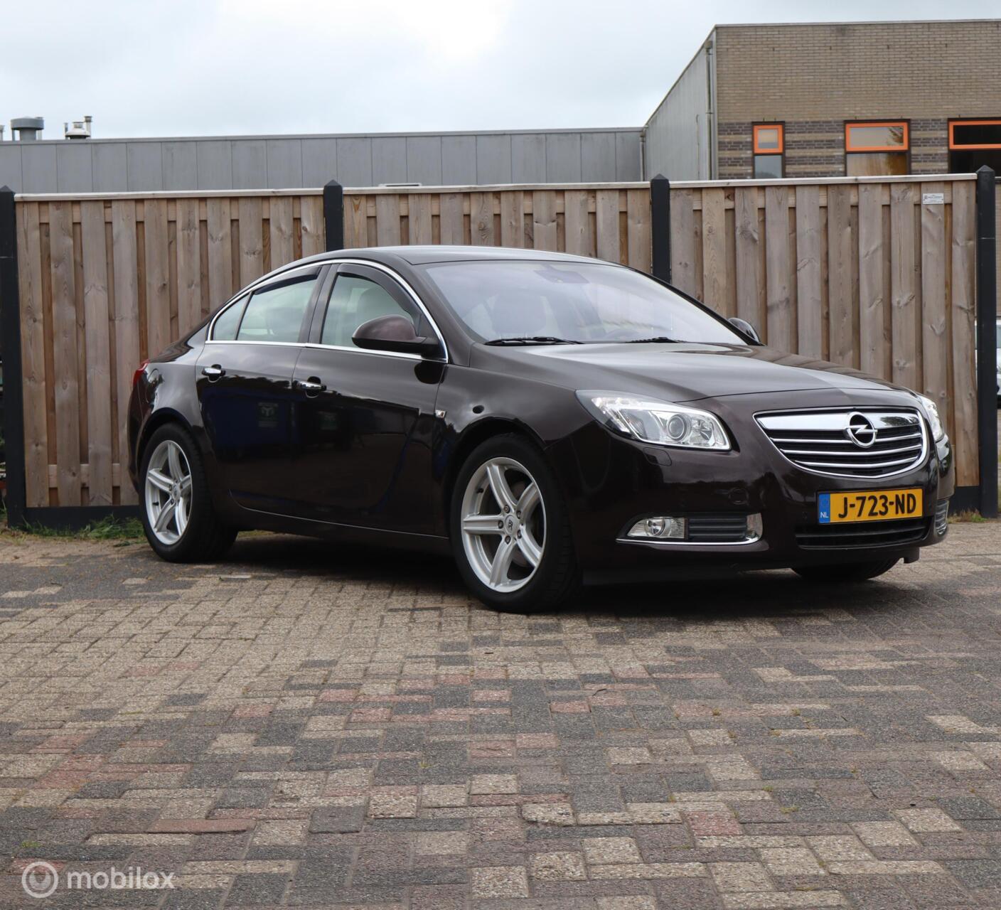 Foto van Opel Insignia Limousine NB