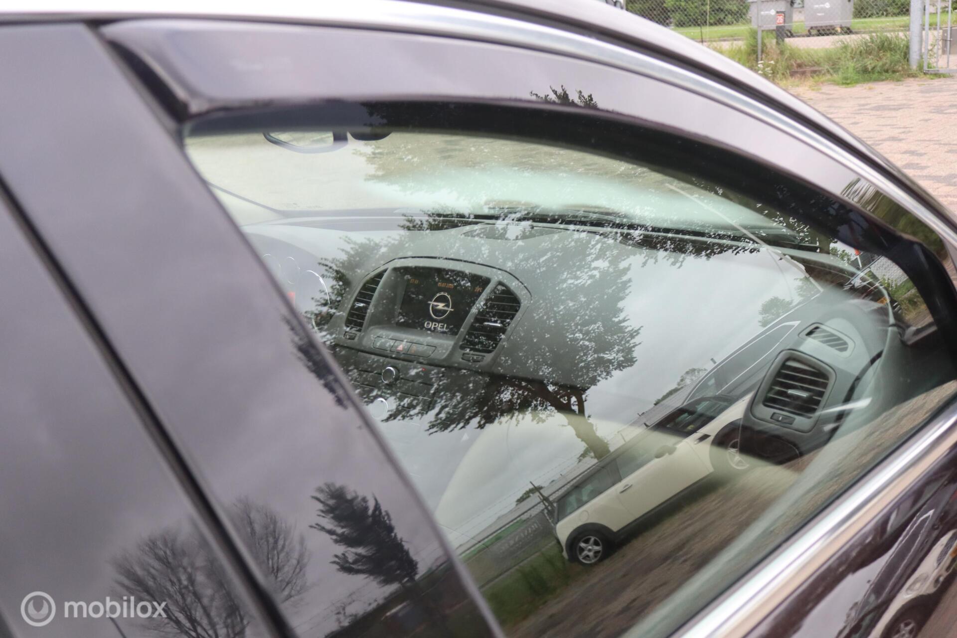 Foto van Opel Insignia Limousine NB