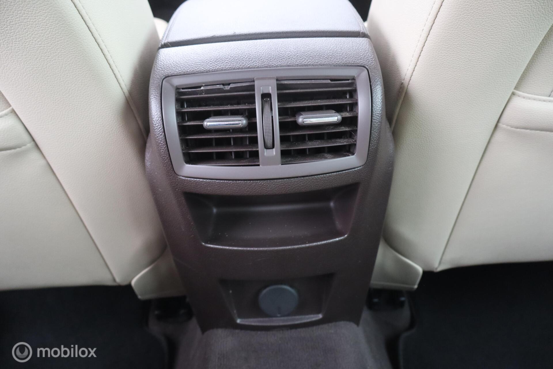 Foto van Opel Insignia Limousine NB