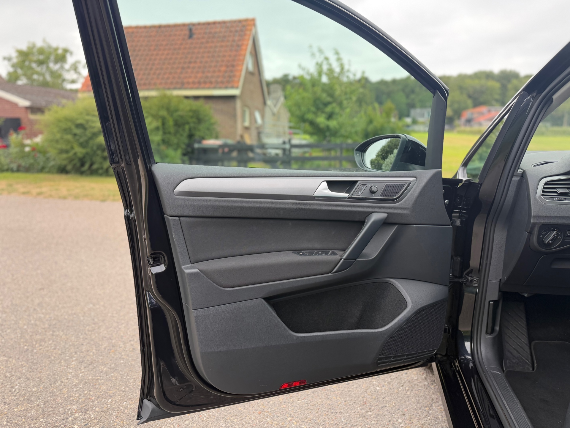 Foto van Volkswagen Golf Sportsvan