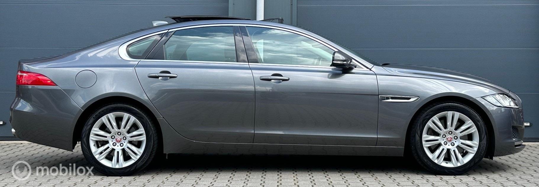 Foto van Jaguar Jaguar XF