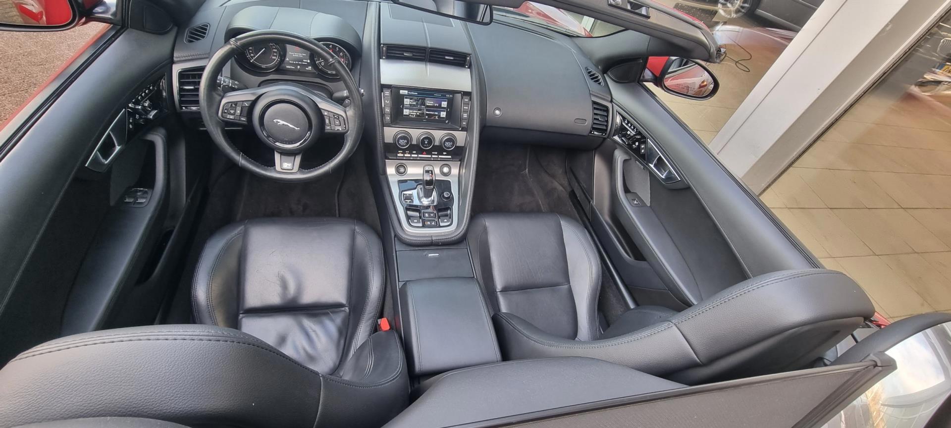 Foto van Jaguar F-type