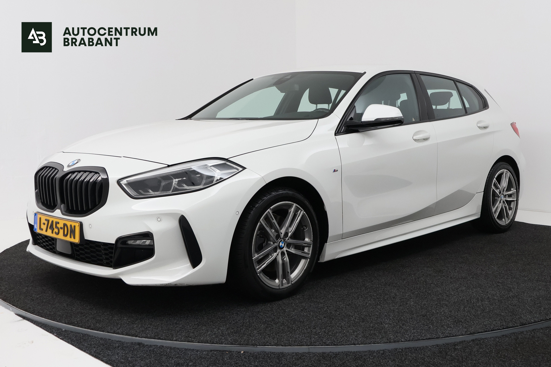 Foto van BMW 118i