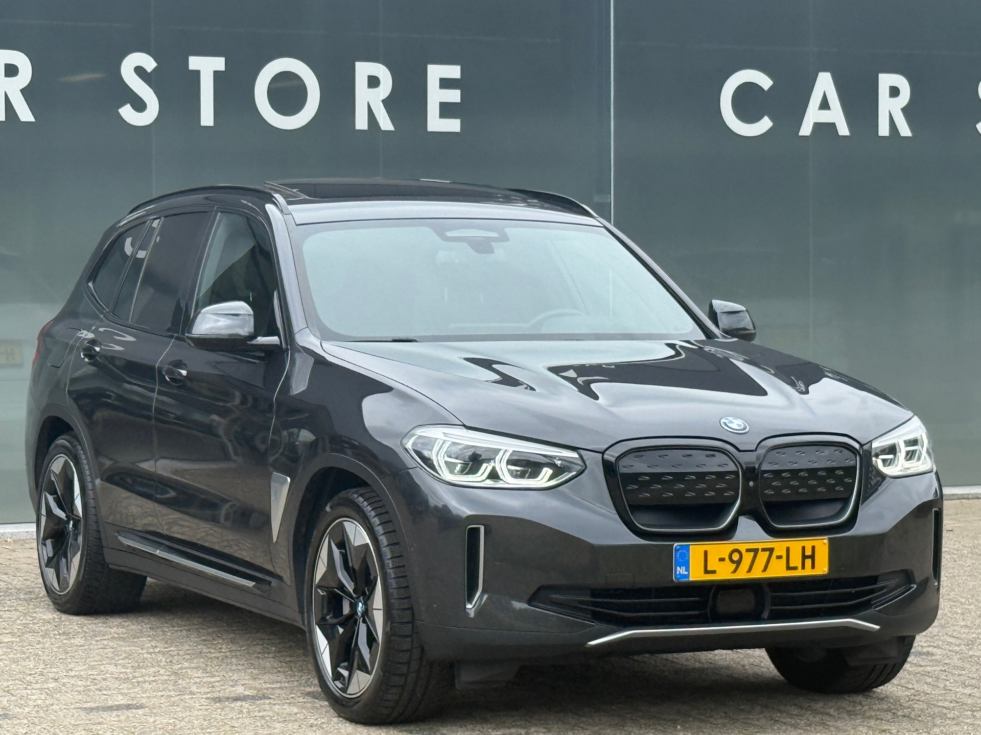 Foto van BMW Ix3