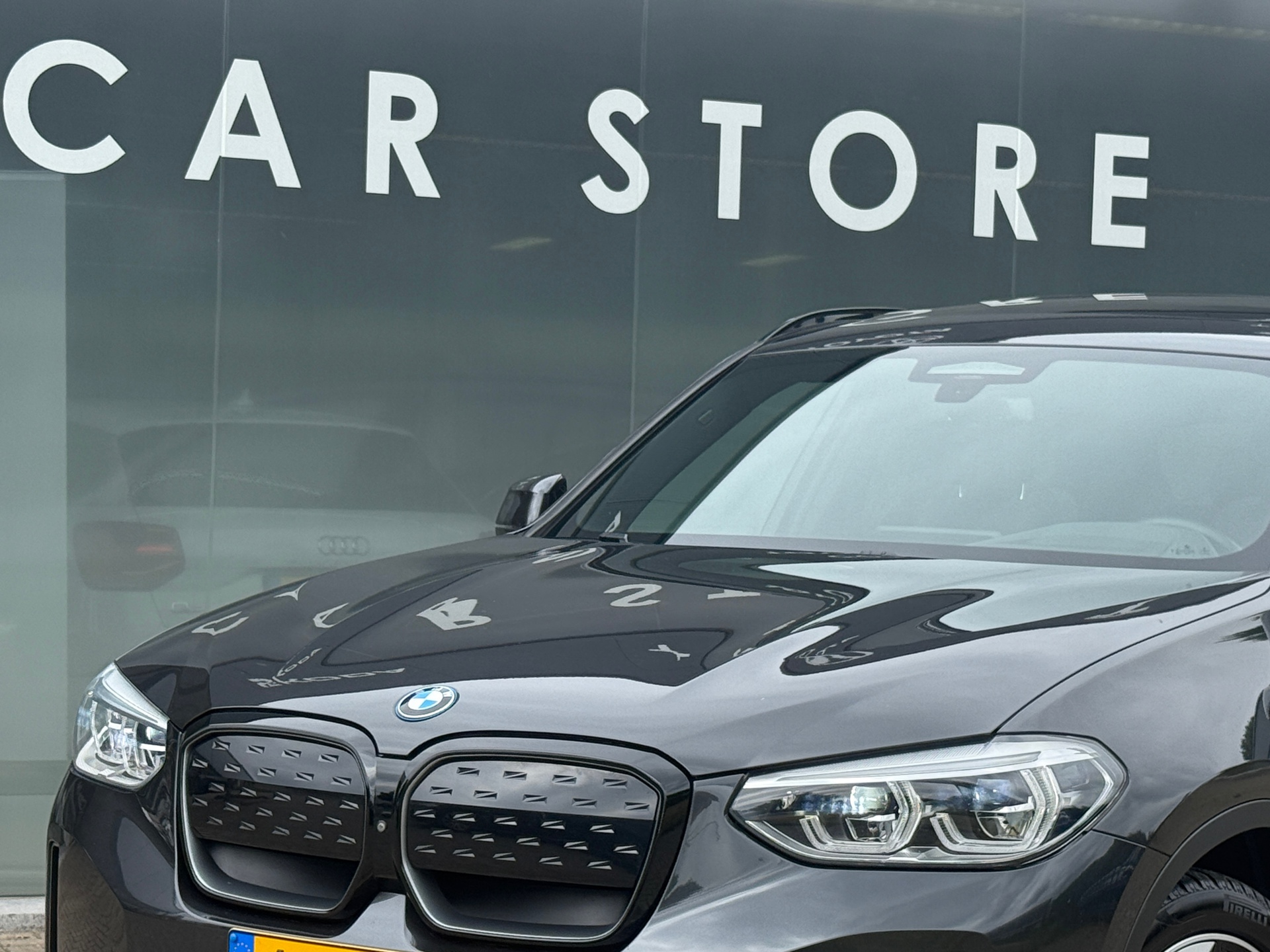 Foto van BMW Ix3