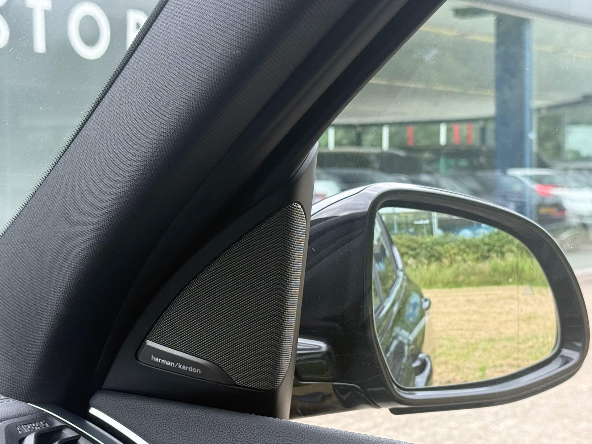 Foto van BMW Ix3