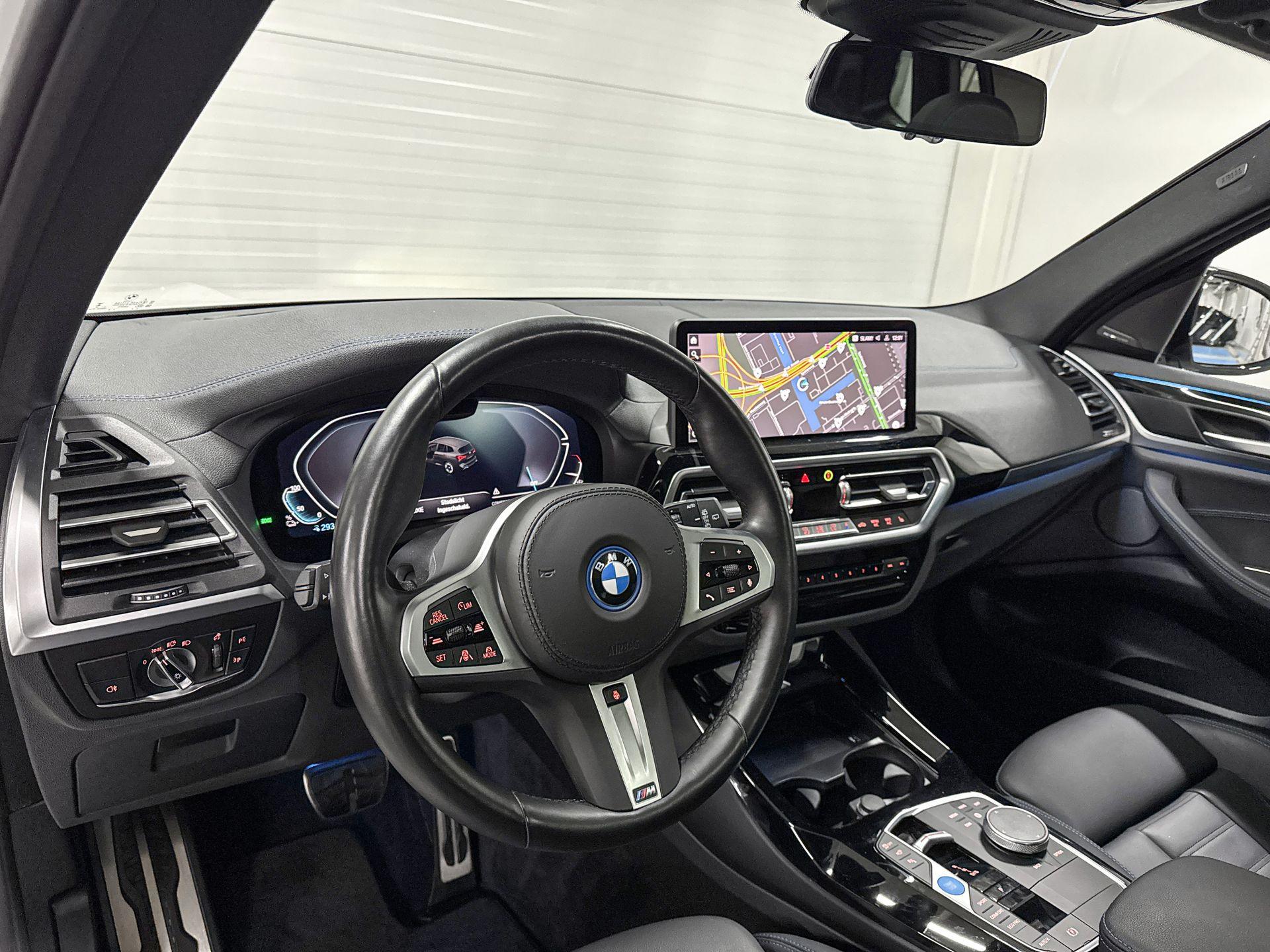 Foto van BMW Ix3
