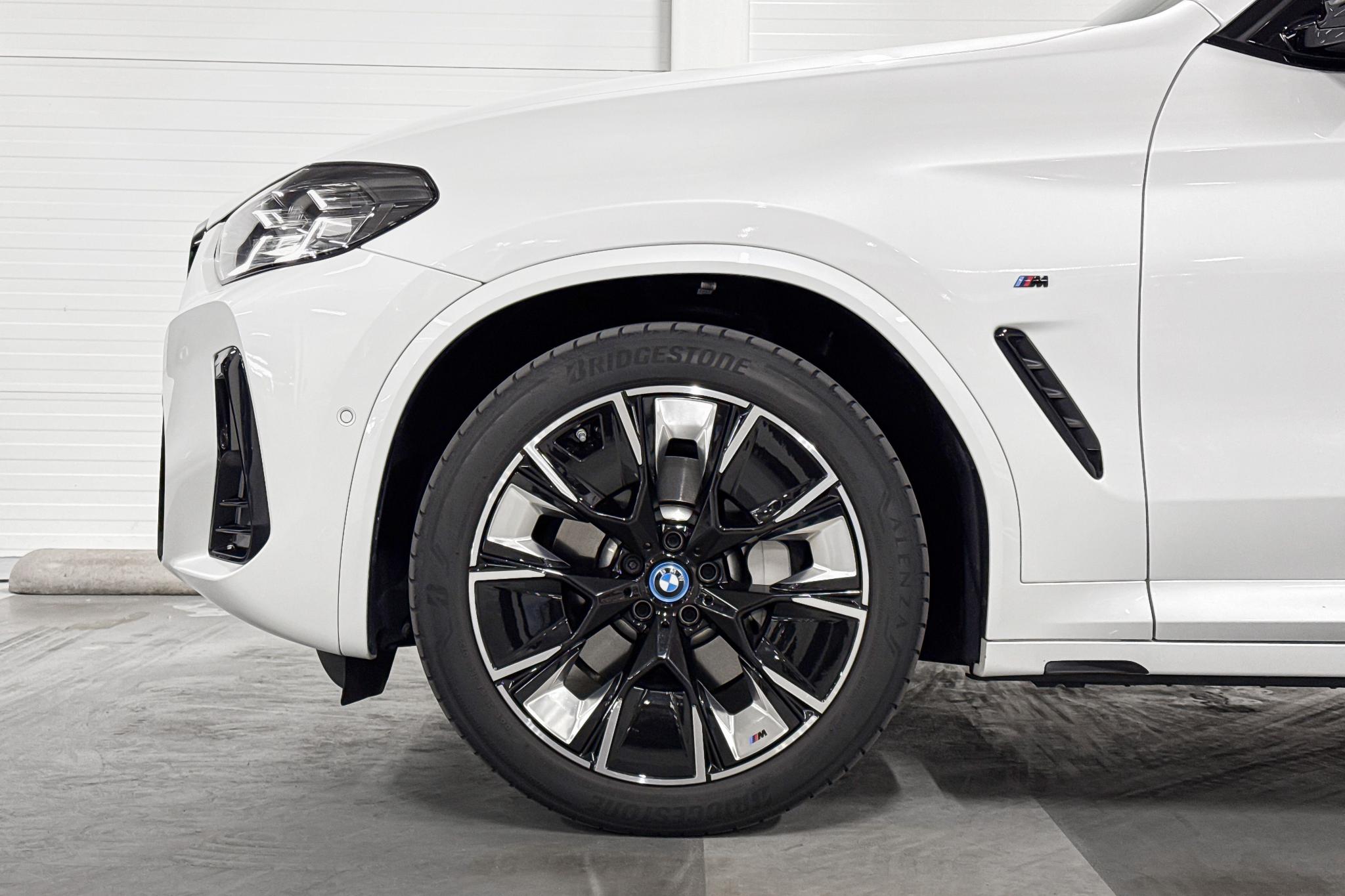 Foto van BMW Ix3