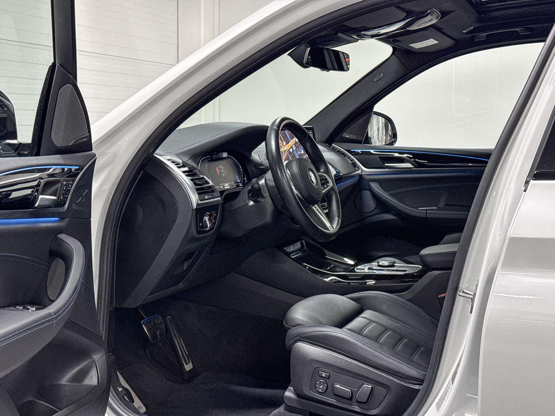 Foto van BMW Ix3