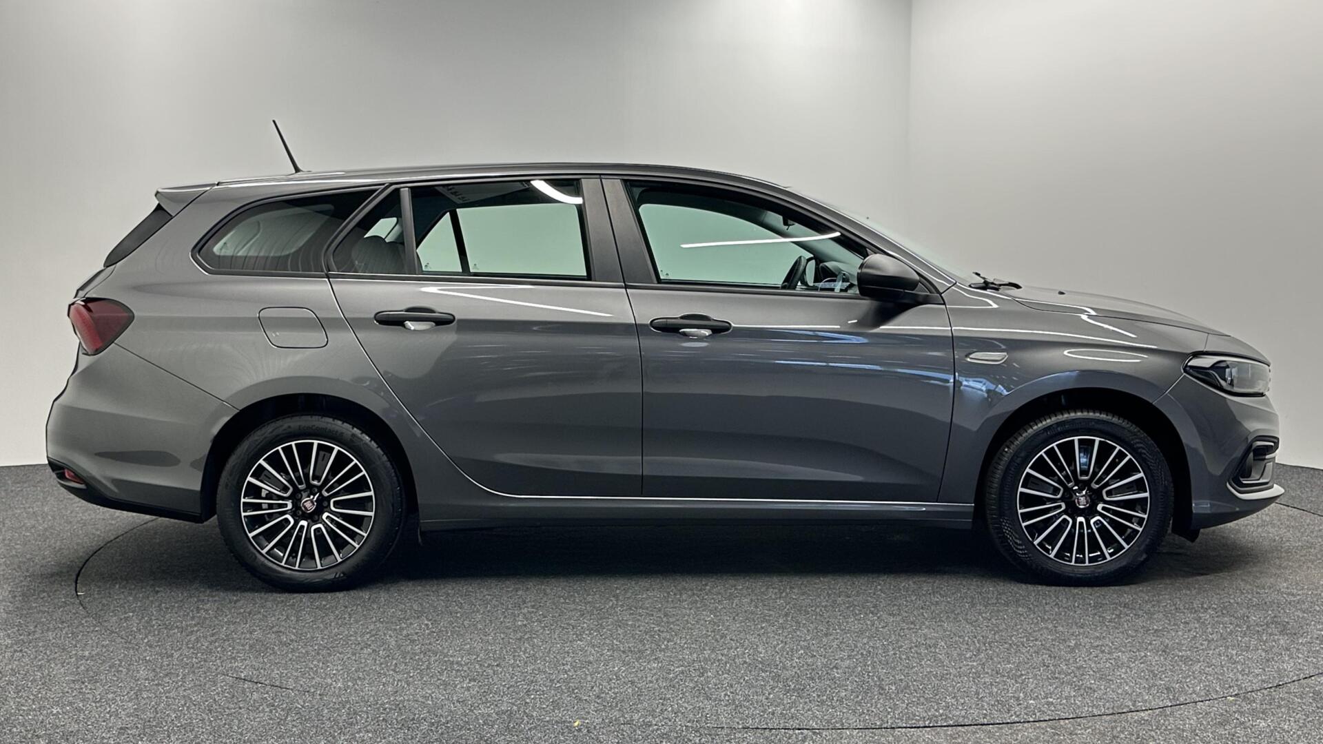 Foto van Fiat Fiat Tipo
