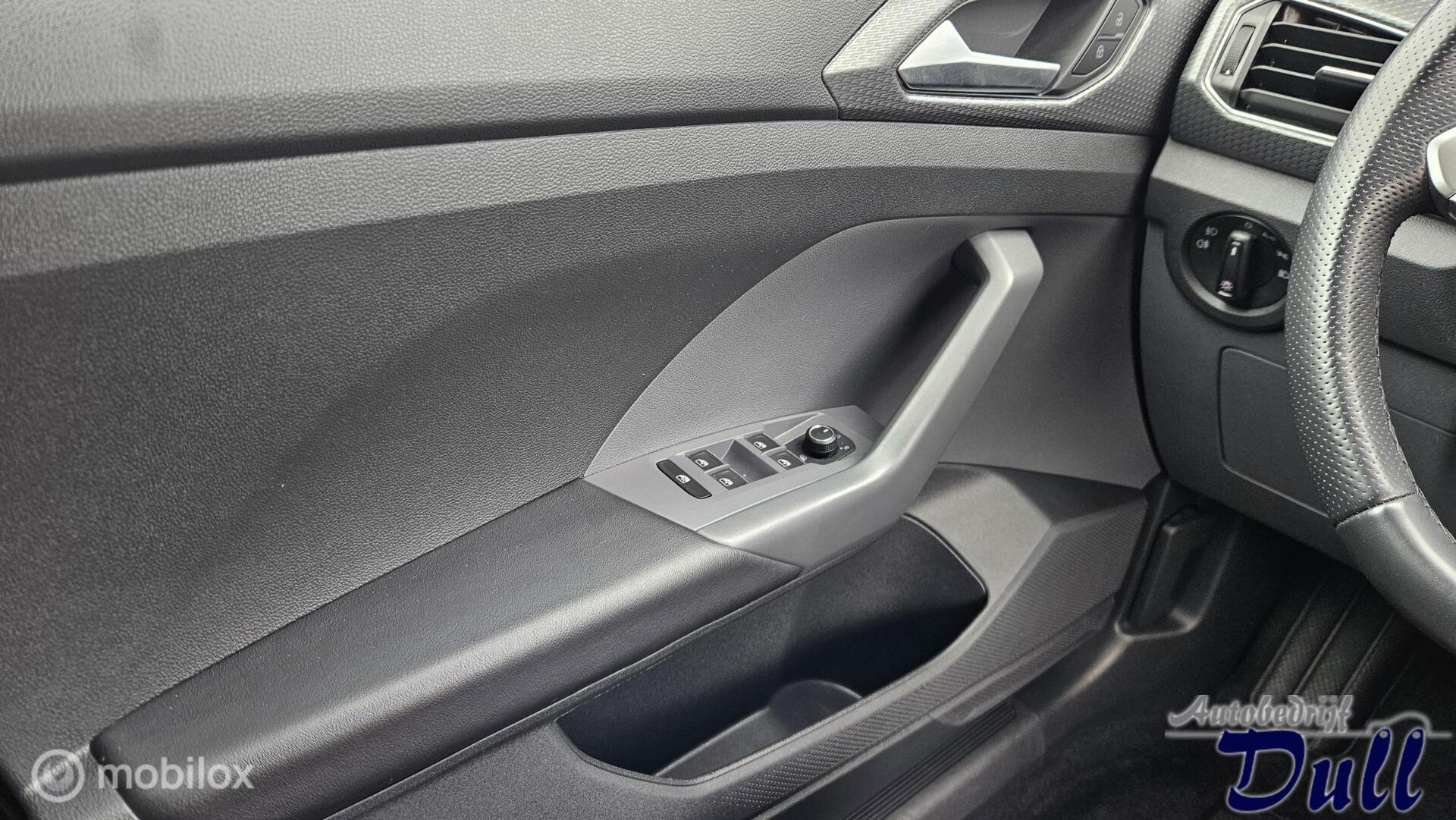 Foto van Volkswagen T-cross
