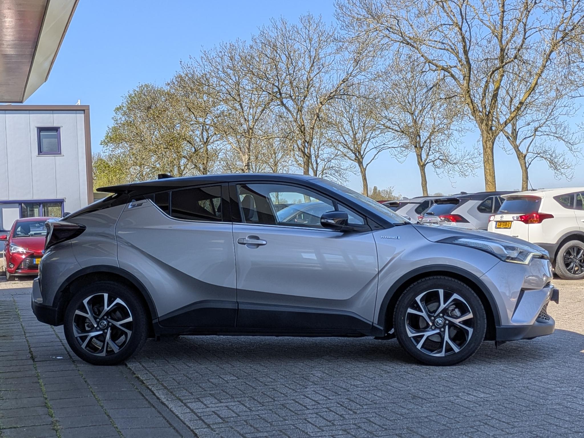 Foto van Toyota Toyota C-hr