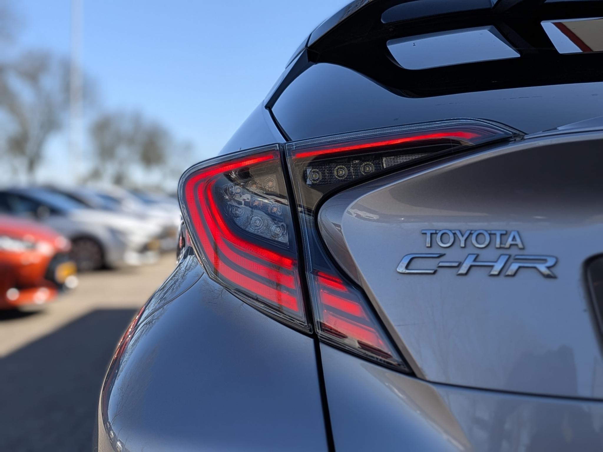 Foto van Toyota Toyota C-hr