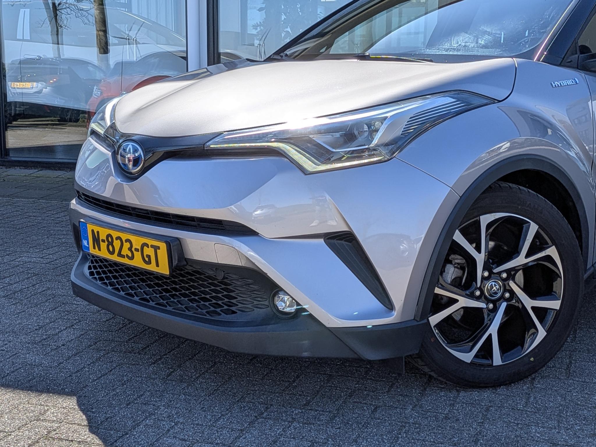Foto van Toyota Toyota C-hr