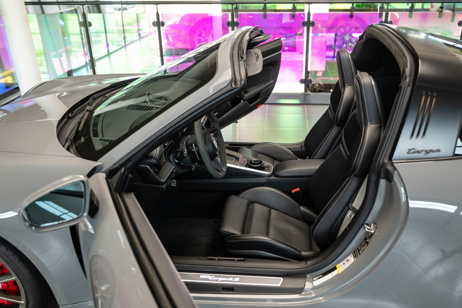 Foto van Porsche 911 Targa 4s