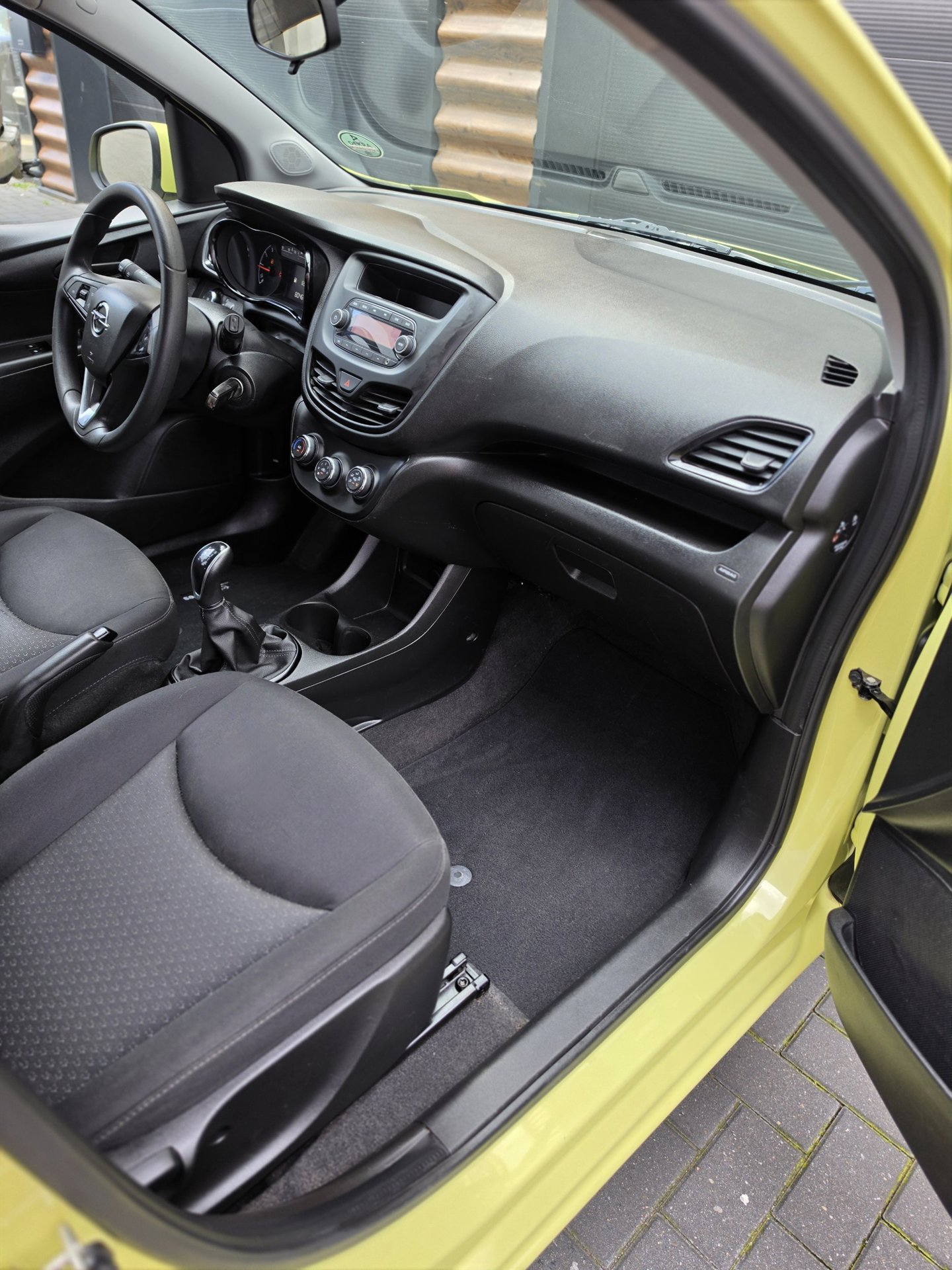 Foto van Opel Karl / Viva