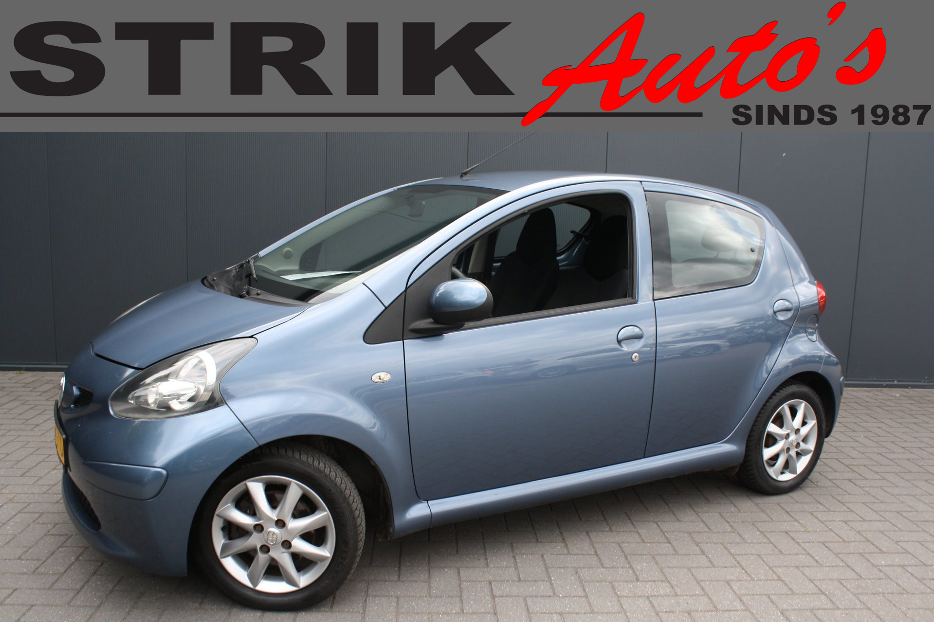 Toyota Toyota Aygo 1.0-12V - AIRCO - APPLE CARPLAY - ANDROID AUTO - 5-DEURS 2008 - voorkant