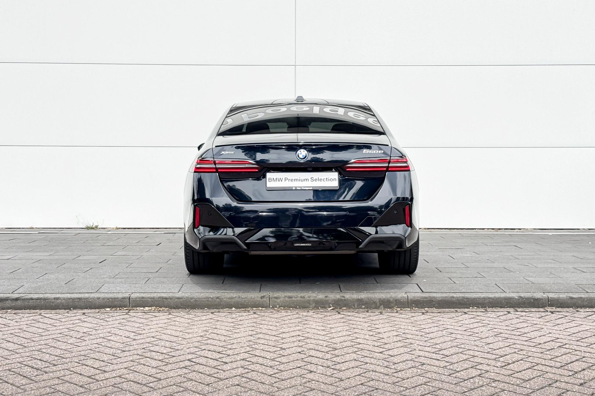 Foto van BMW 550e xDrive