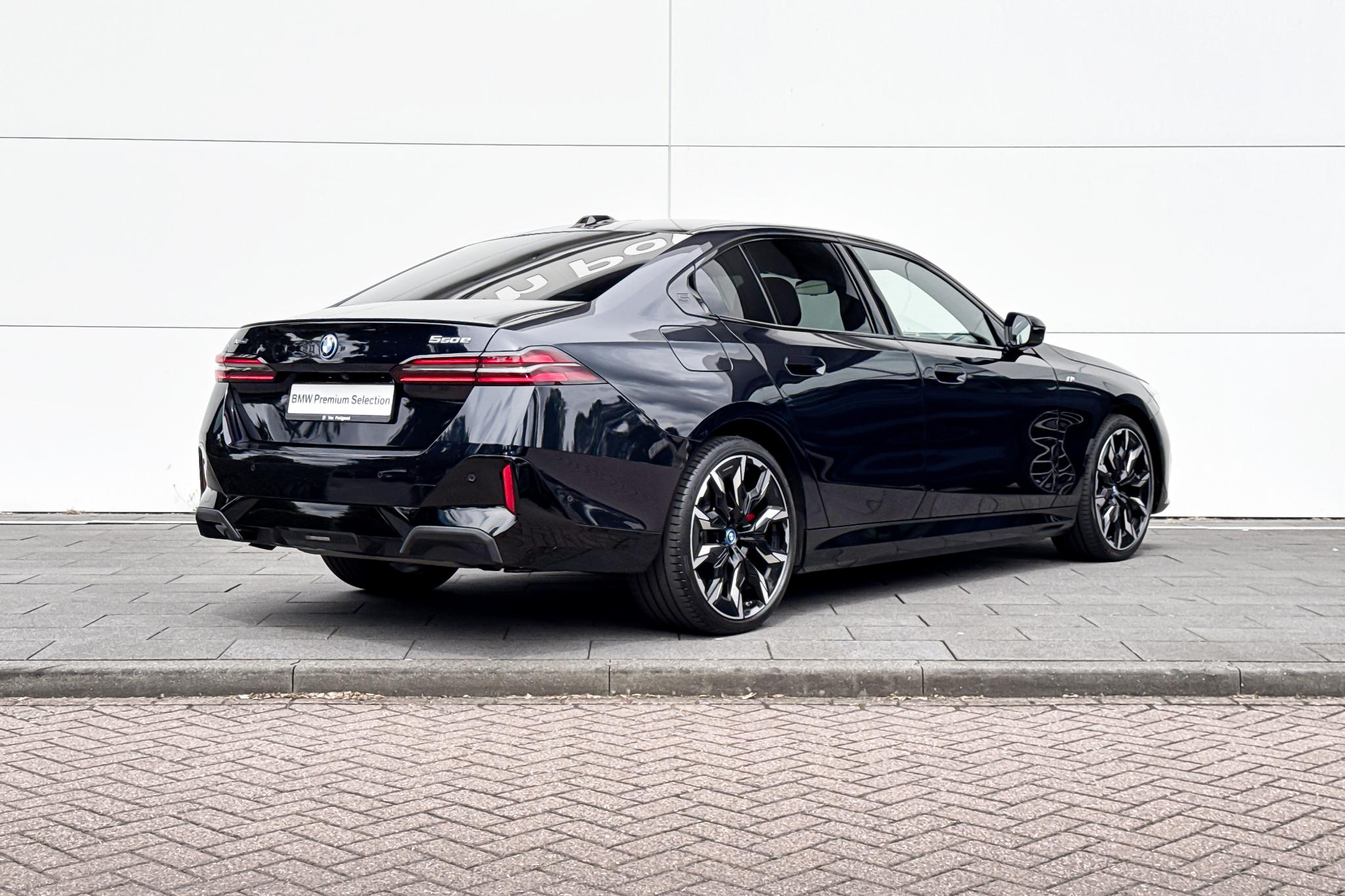 Foto van BMW 550e xDrive