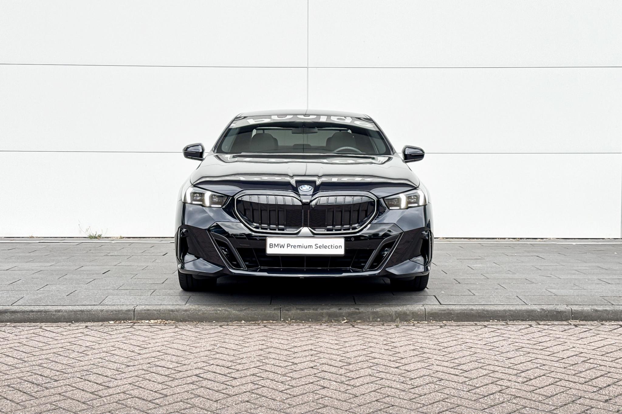 Foto van BMW 550e xDrive