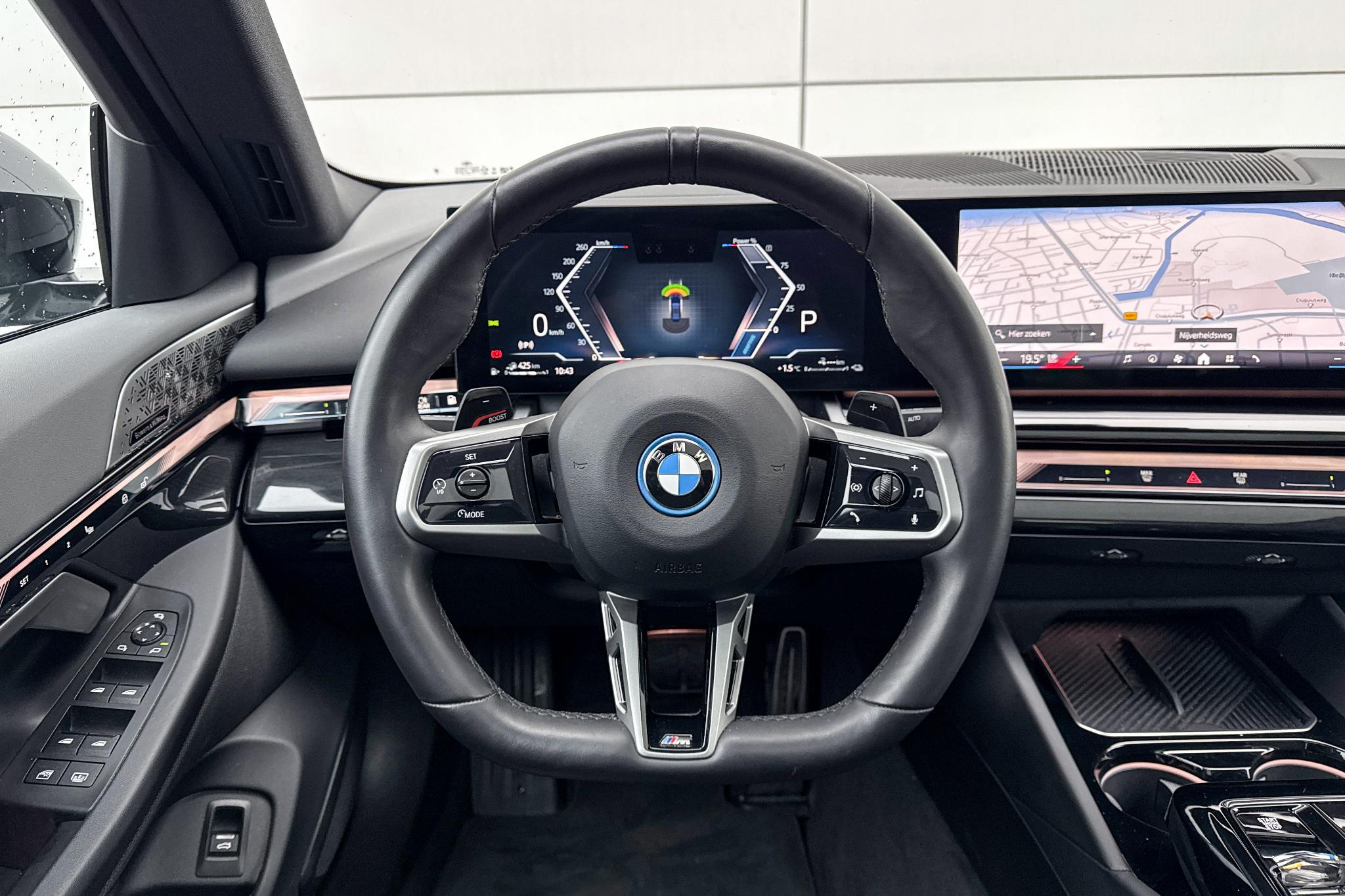 Foto van BMW 550e xDrive