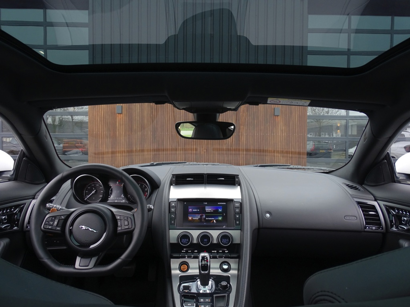Foto van Jaguar F-type