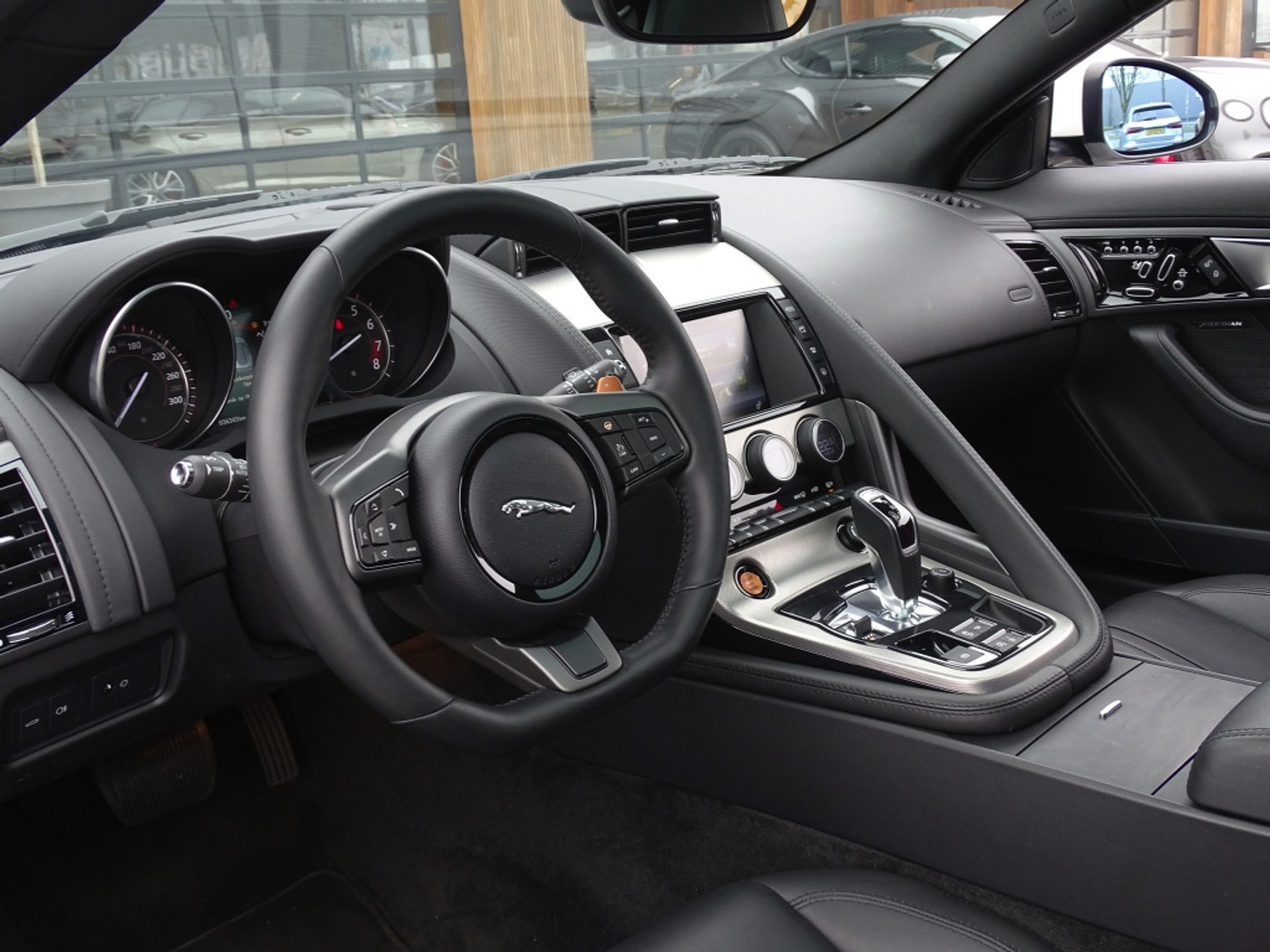 Foto van Jaguar F-type
